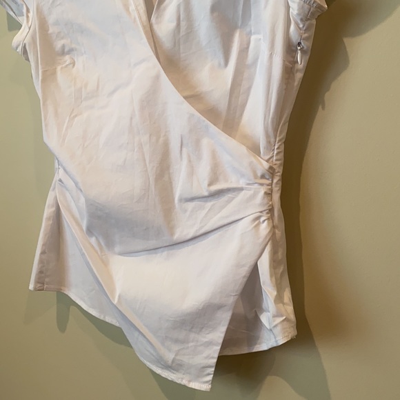 NWOT New York & Co white blouse - Picture 2 of 6